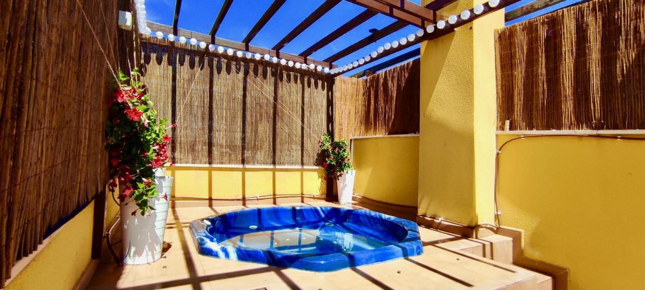 ベラAgua Marinas - Tu Atico Con Jacuzzi Privado!アパートメント エクステリア 写真